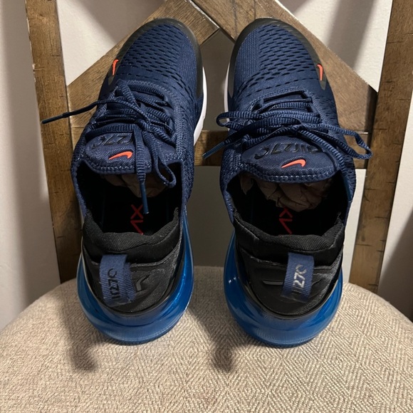 NIKE men blue sneakers /size 12 - Picture 3 of 12